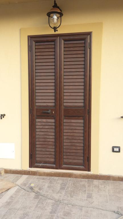 Agriturismo Donna Beatrice Бианко Екстериор снимка