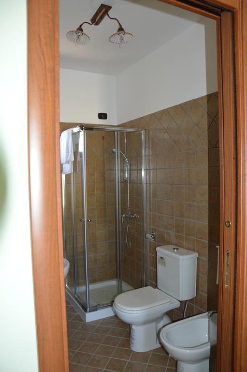Agriturismo Donna Beatrice Бианко Стая снимка